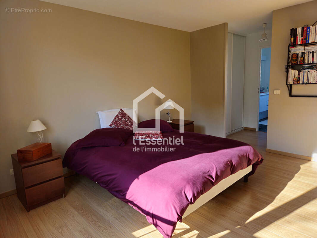 Maison à VERNEUIL-SUR-SEINE