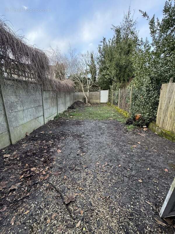 Appartement à SAINTES