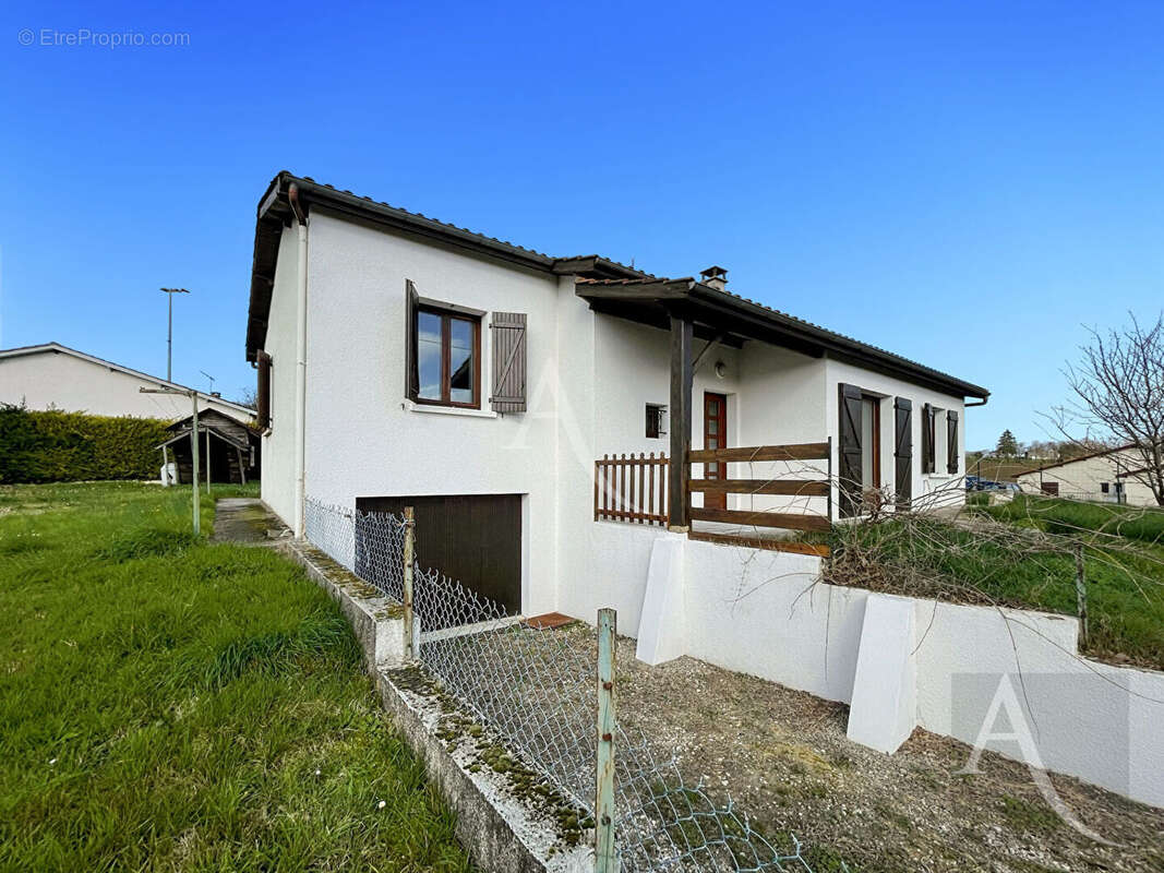 Maison à DAUSSE
