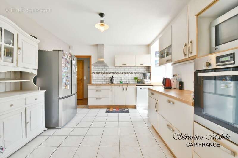 Maison à ROZ-SUR-COUESNON