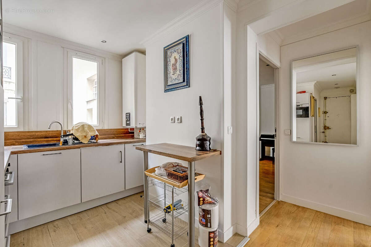Appartement à PARIS-12E