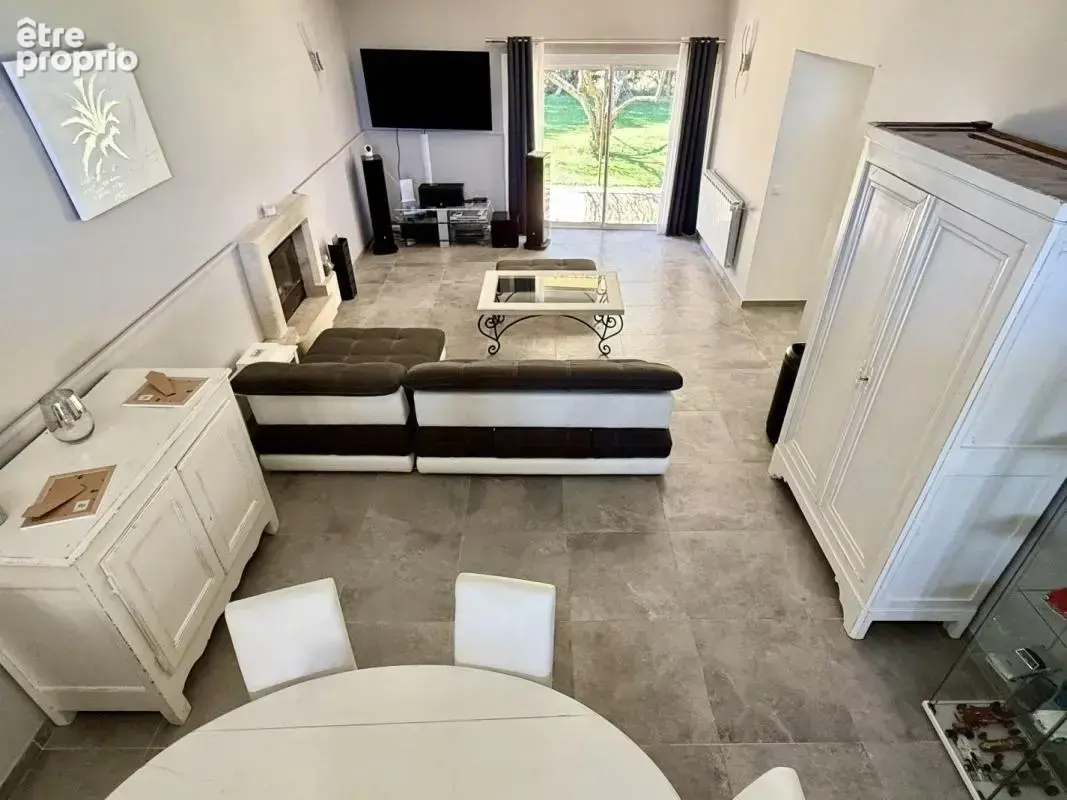 Maison 8 pièces 280 m² à vendre à Vacqueyras (84190) - photo 4