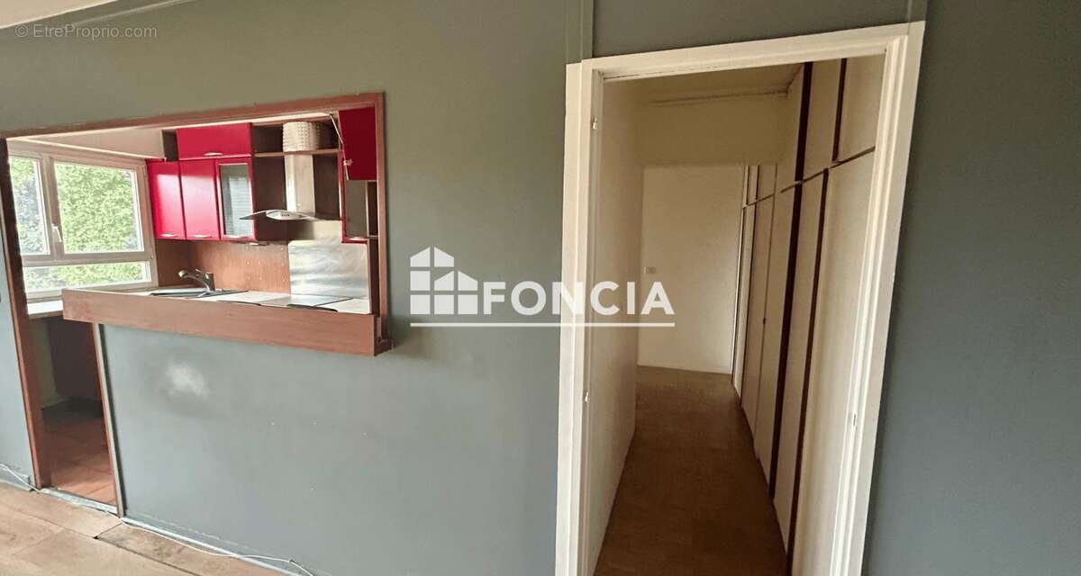 Appartement à THIAIS