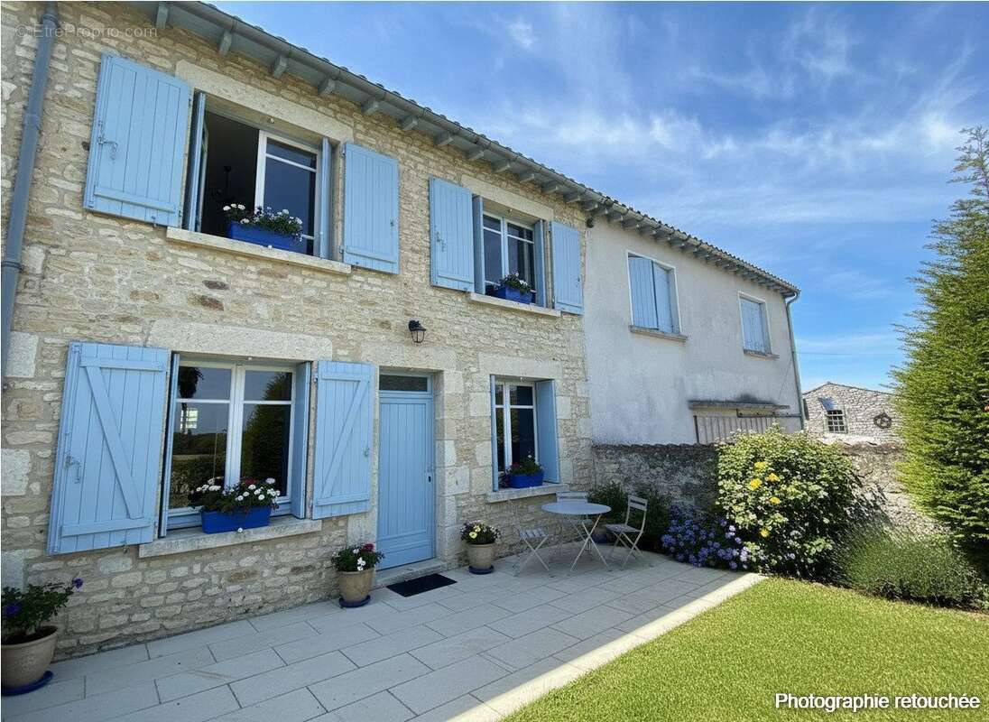 Maison 120 m² à Talmont-Sur-Gironde  - photo 2