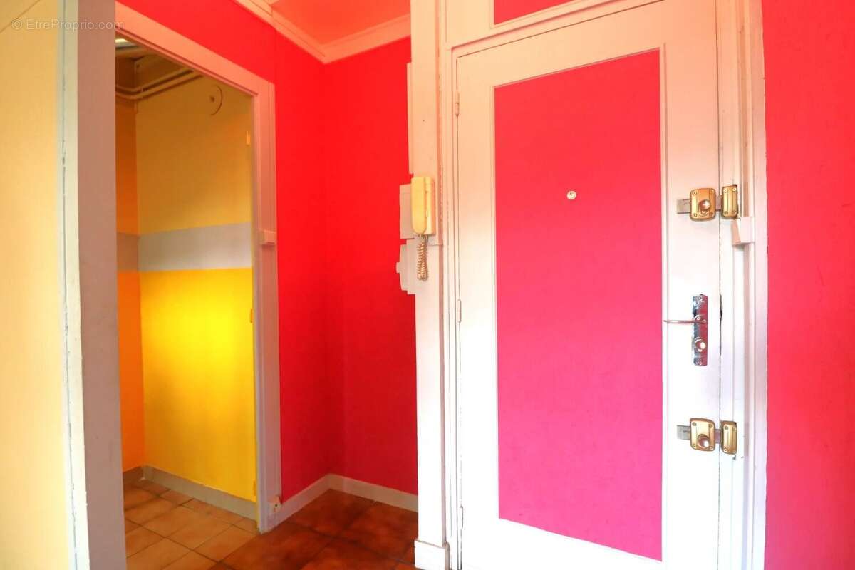 Appartement à OULLINS
