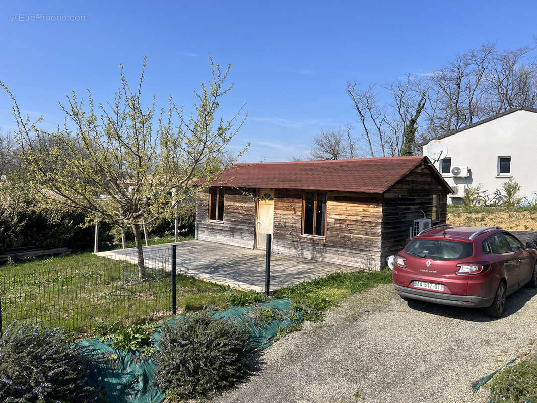 Maison à LIZAC