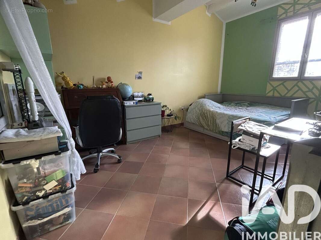 Photo 7 - Maison à JONQUIERES-SAINT-VINCENT