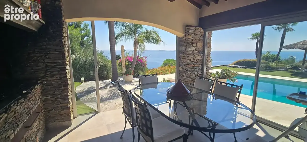Maison et vue mer exceptionnelles :  300 m2 - 6 Chambres, 6 salles d'eau - photo 2