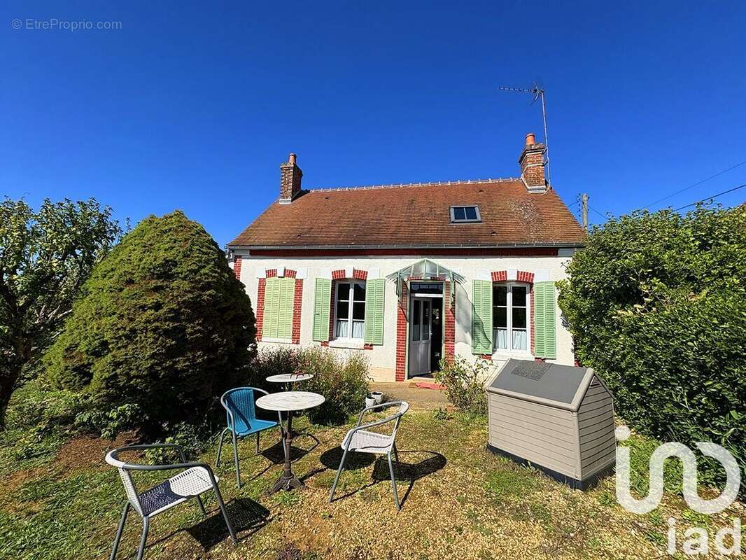 Photo 2 - Maison à SAINT-SAUVEUR-EN-PUISAYE
