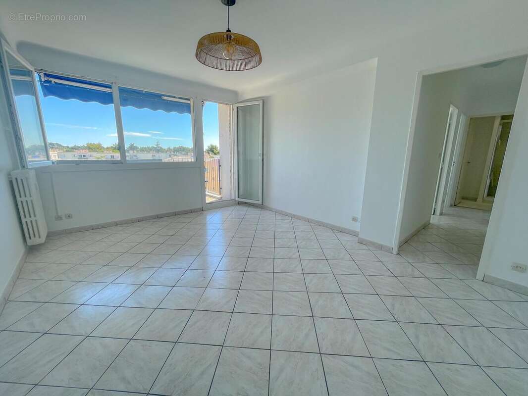 Appartement 55 m² à Castelnau-Le-Lez  - photo 2