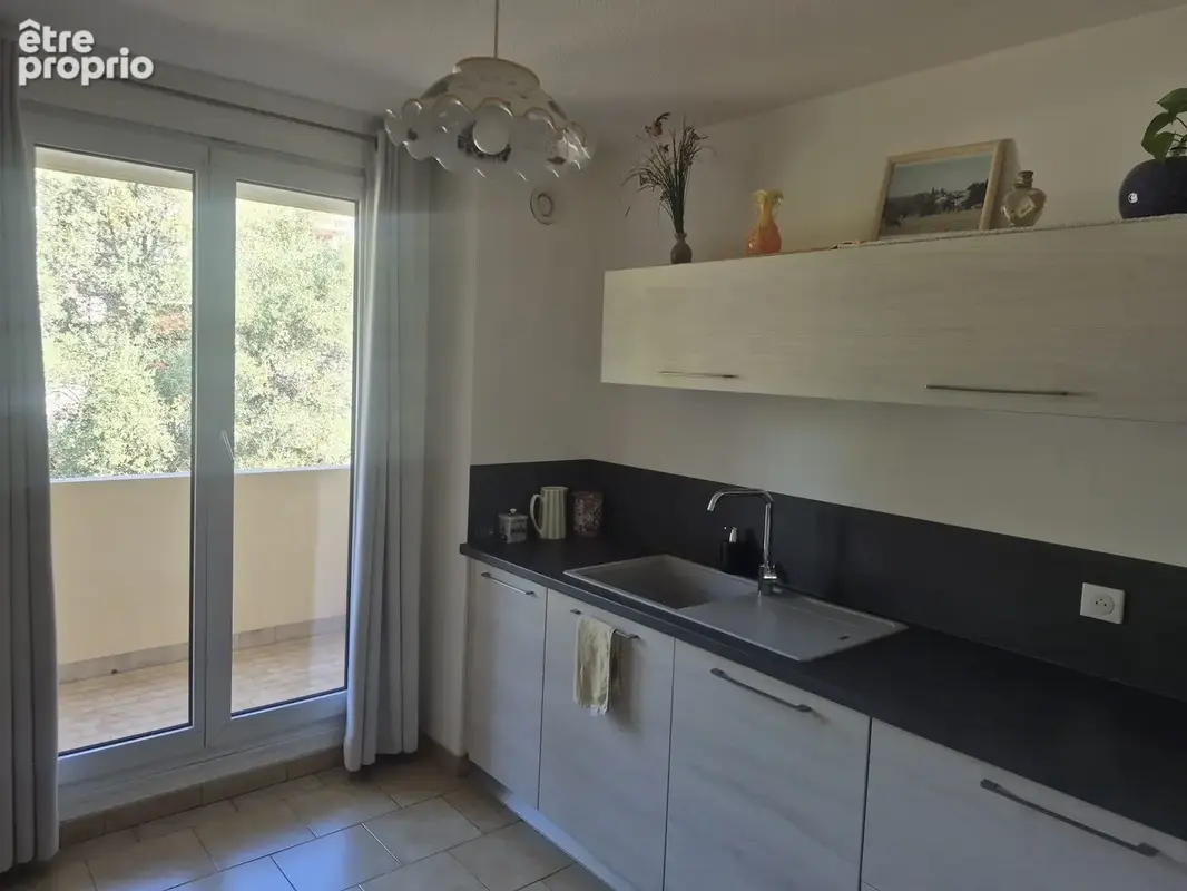Appartement 4 pièces 85 m² à vendre à La Garde (83130) - photo 4