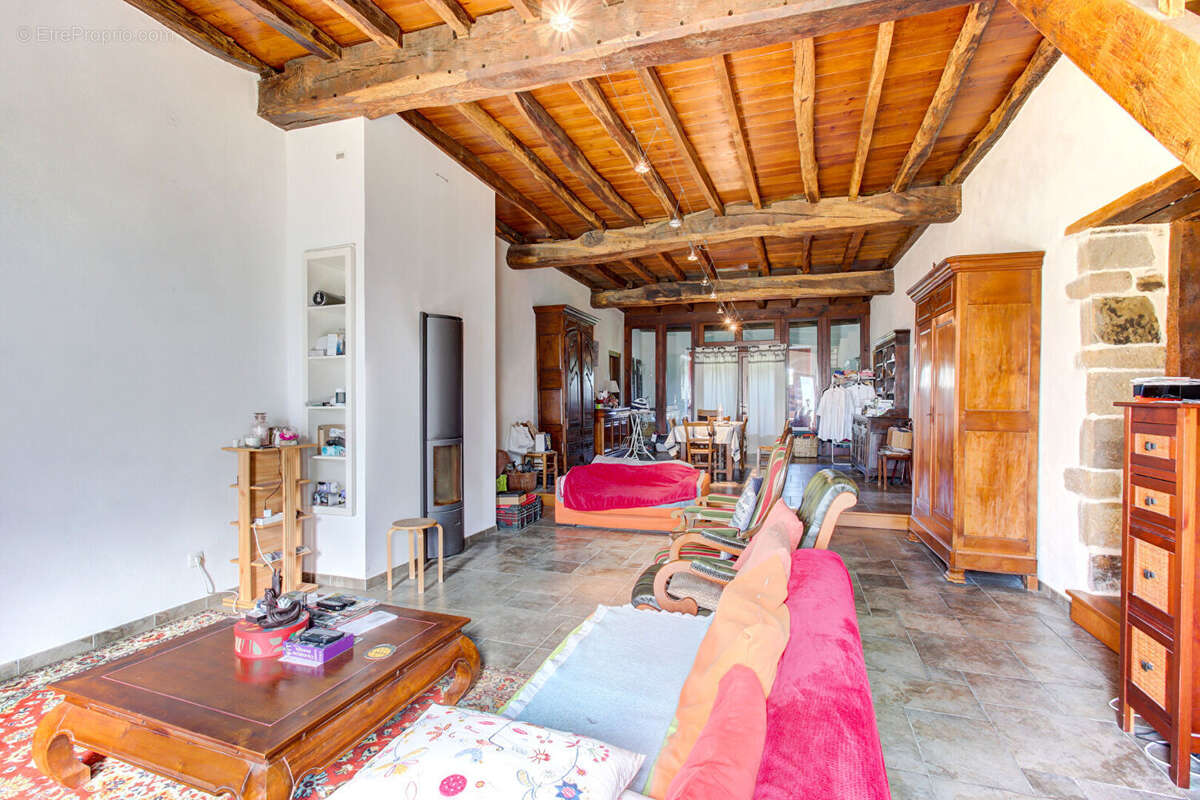 Maison à ARRAUTE-CHARRITTE