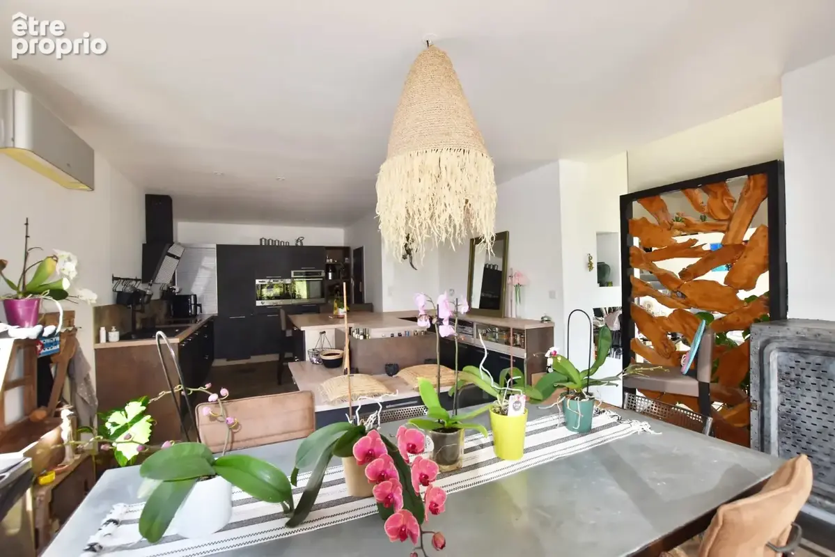 Sollies toucas (83) - maison coup de coeur de 150 m² 6 pieces - vue imprenable - atypique lumineuse et au calme - photo 36
