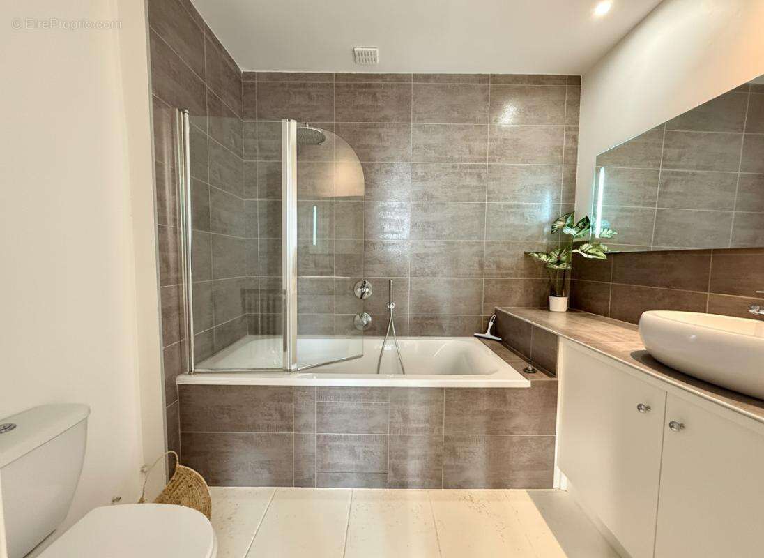Appartement à CARCASSONNE