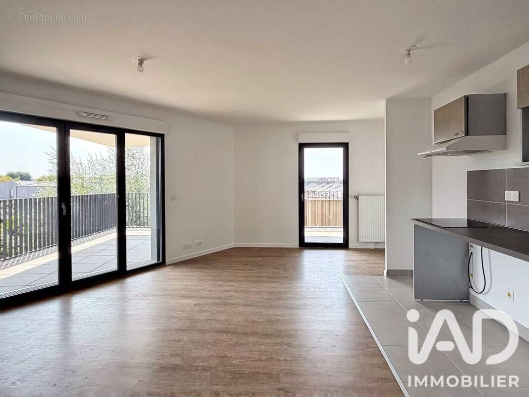 Photo 1 - Appartement à BUSSY-SAINT-GEORGES