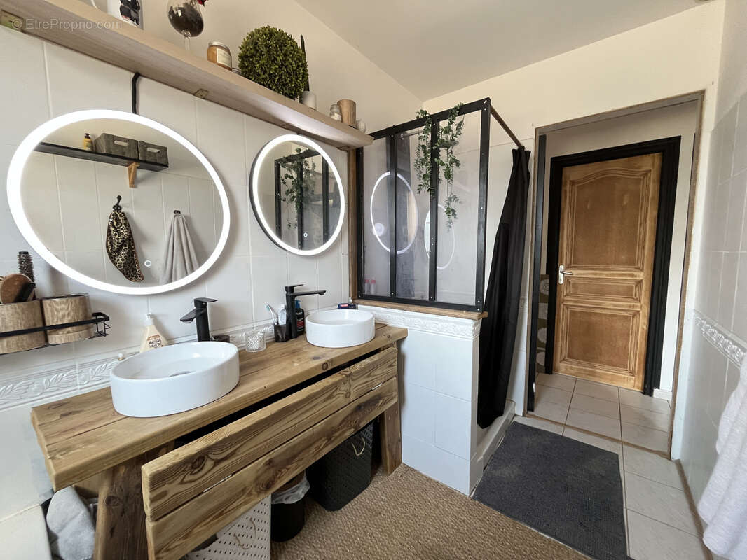 Maison à AIGUES-VIVES