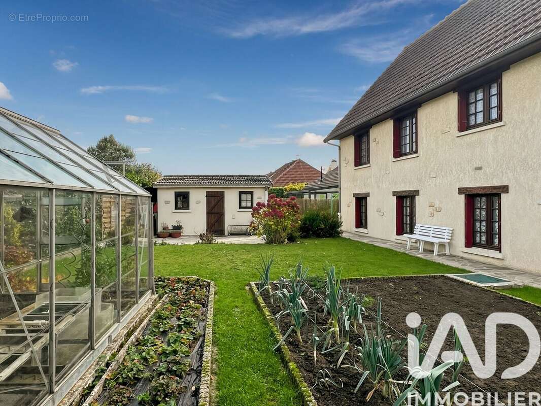 Photo 3 - Maison à CHARNY