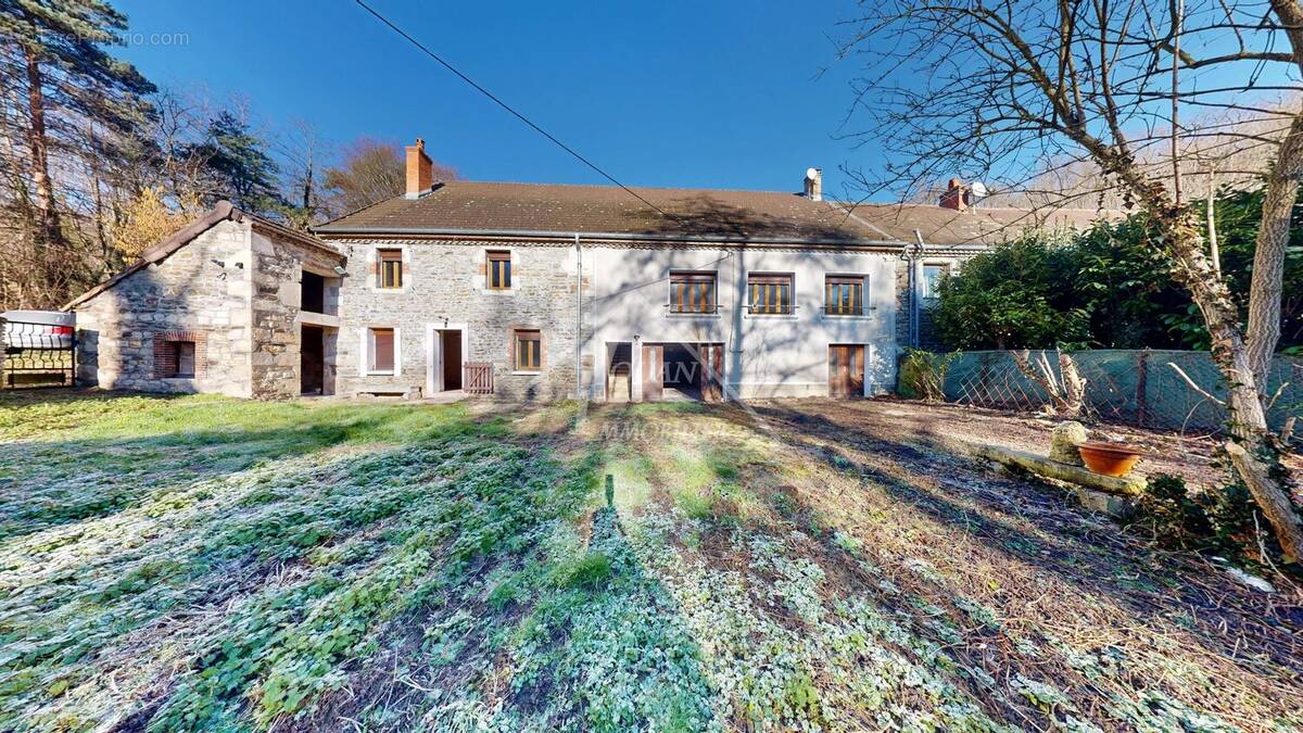 Maison à SAINT-BONNET-DE-ROCHEFORT