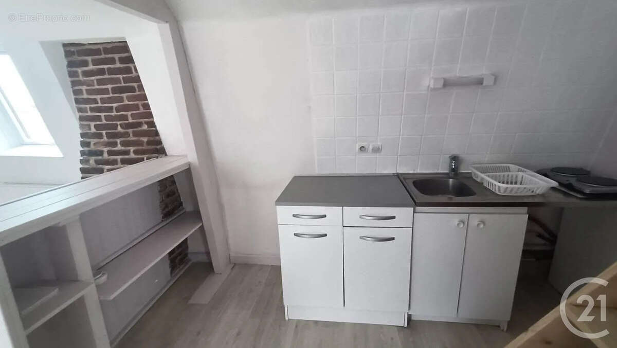 Autre à HELLEMMES-LILLE