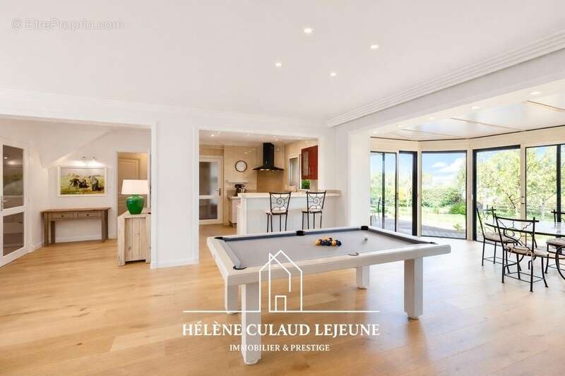 Maison familiale avec vue dégagée sur la nature - 184 m² - vannes - photo 2