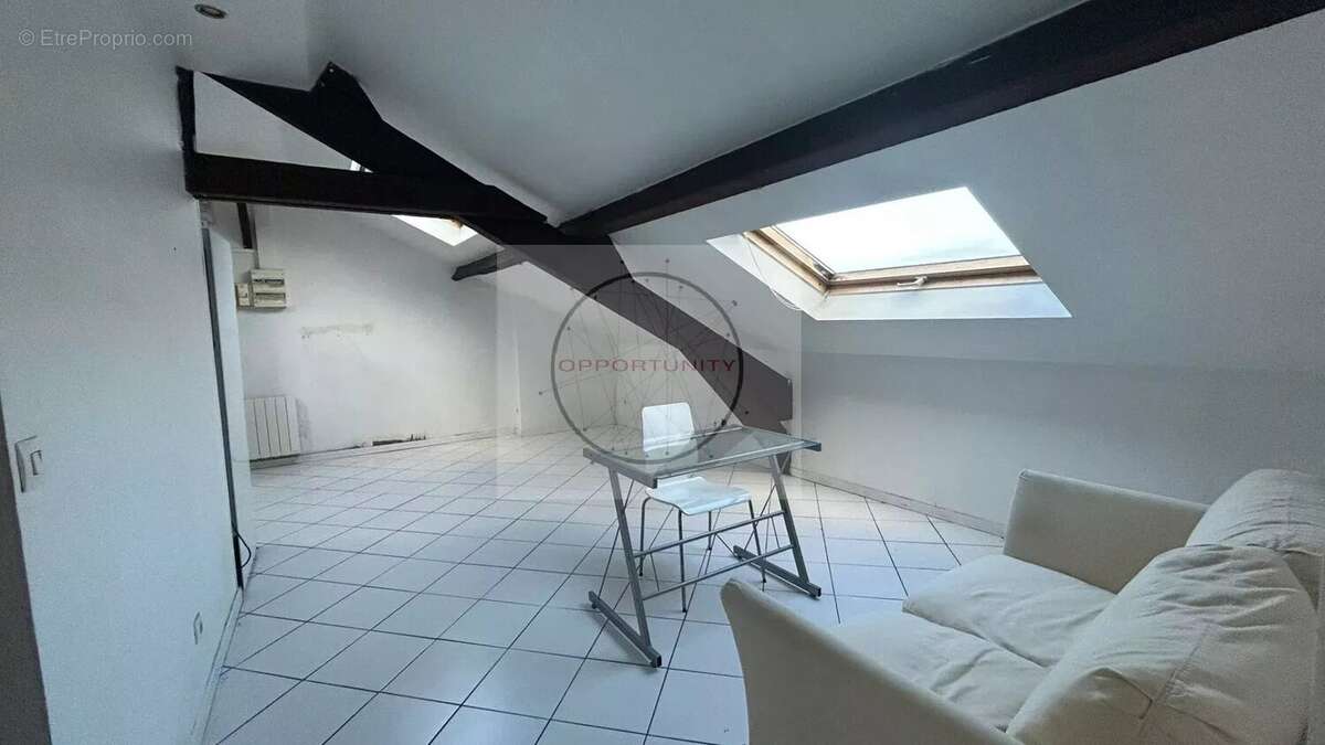 Appartement à LE PERREUX-SUR-MARNE