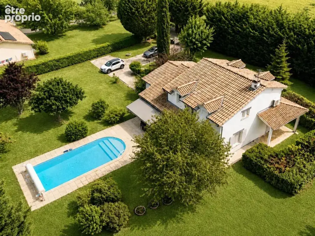 Maison à SADIRAC