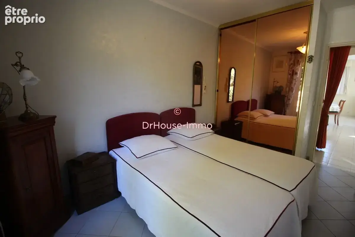 Appartement 4 pièces 96 m² à vendre à Cavalaire-Sur-Mer (83240) - photo 6