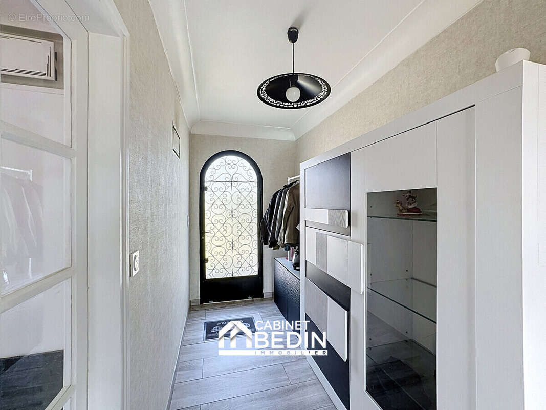 Maison 168 m² à Parentis-En-Born  - photo 2