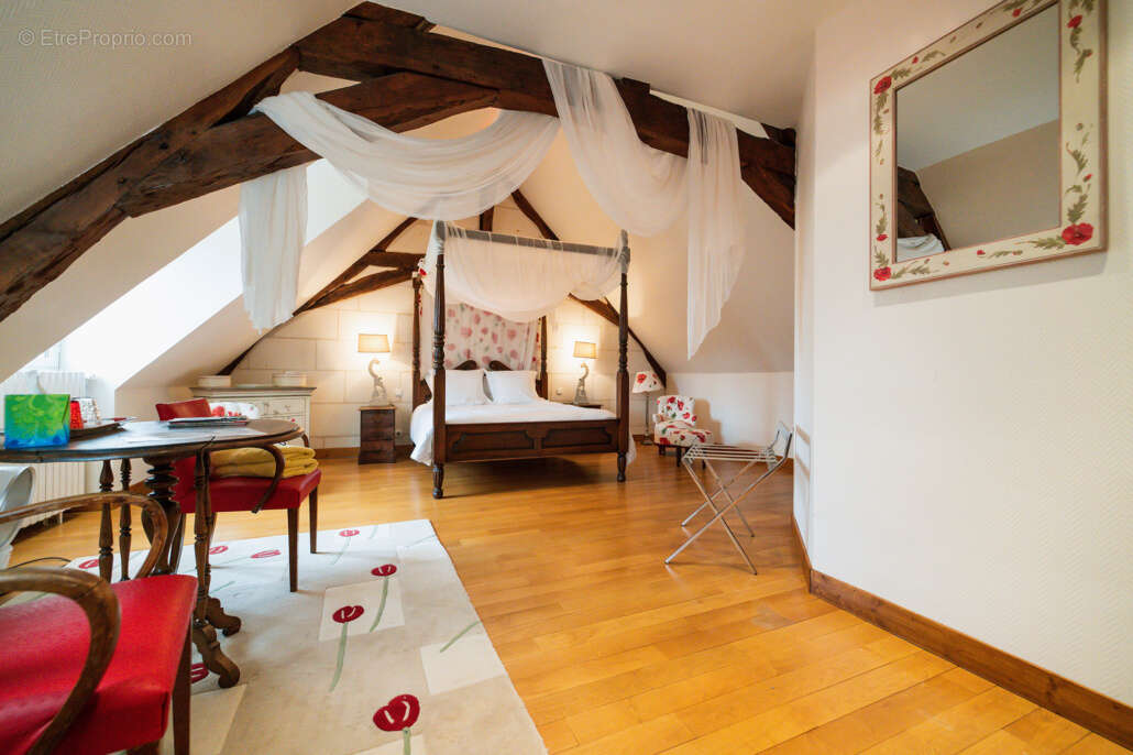 Maison à LOCHES