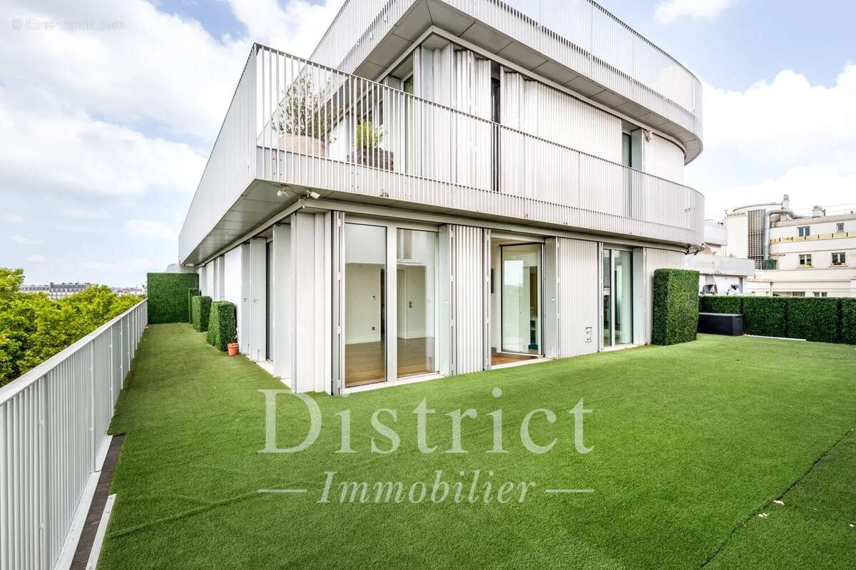 Appartement à PARIS-4E