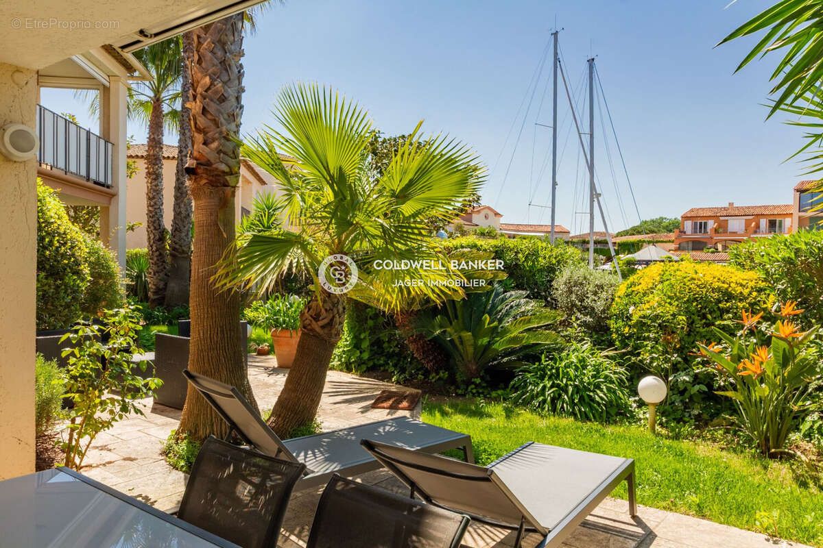 Appartement à COGOLIN