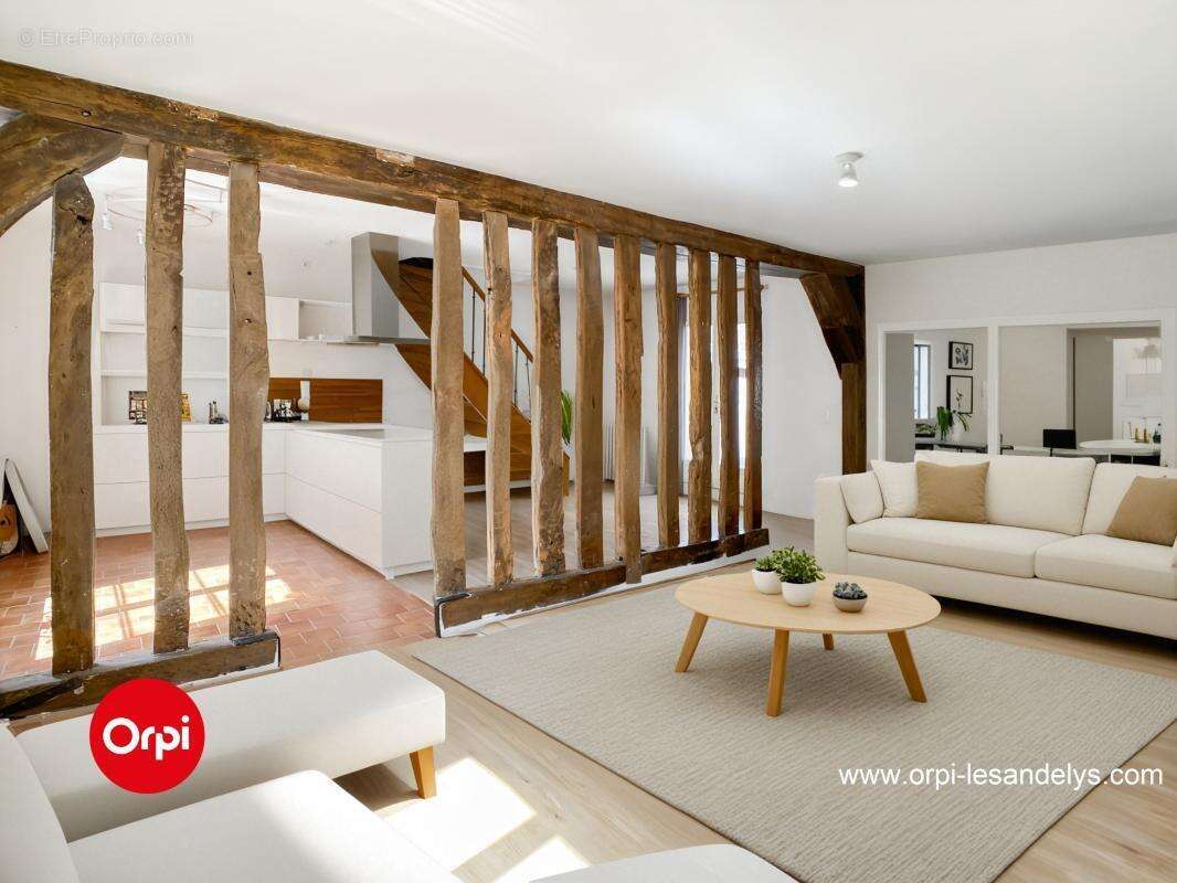 Maison et local commercial À Vendre - photo 13