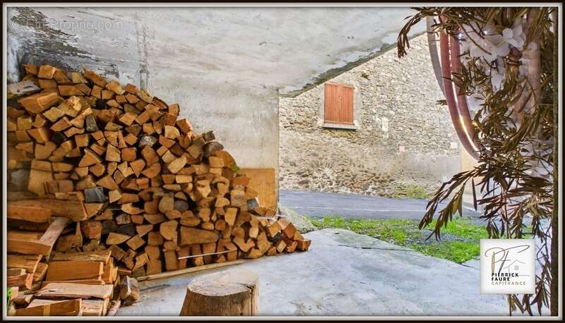 Maison à VILLAR-SAINT-PANCRACE