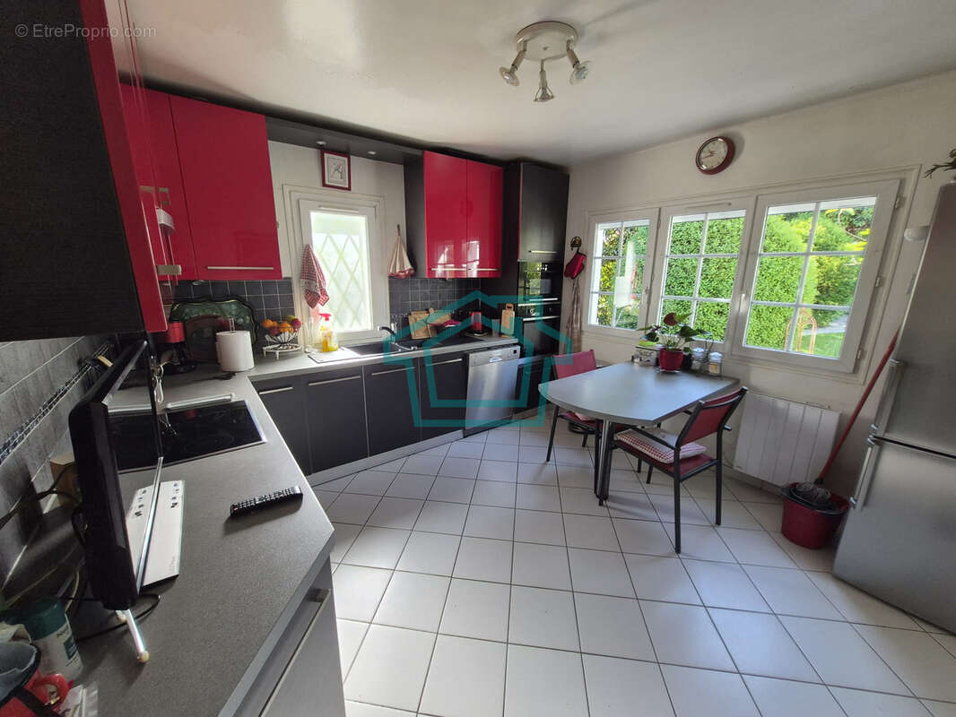 Maison à LE TREMBLAY-SUR-MAULDRE