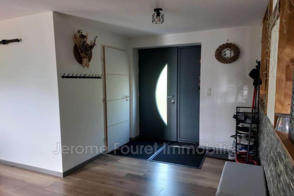 vente maison 6 Pièce(s) - photo 8