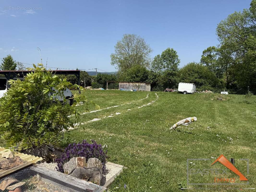 Maison à SALIES-DU-SALAT