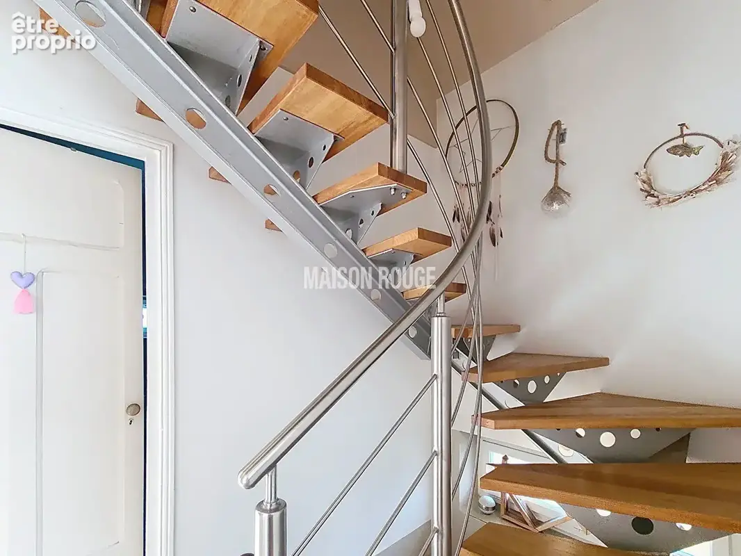 Maison de caractère - Charme et modernité - proximité des écoles et sentiers côtiers - photo 13
