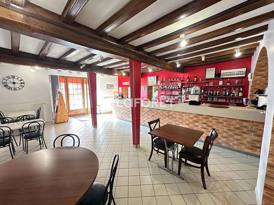 Immeuble de caractère avec 600 m² exploitables et fort potentiel - photo 7