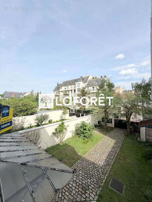 Appartement à MONTROUGE