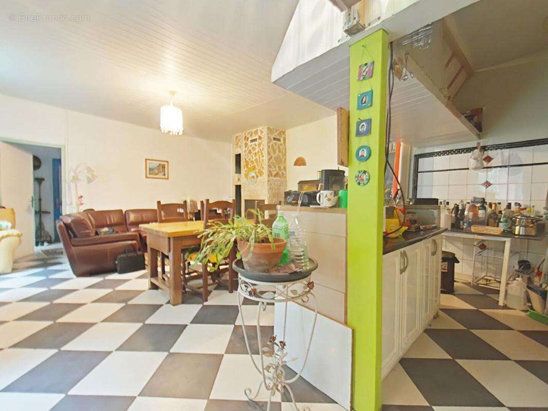 Maison à RAISSAC-D&#039;AUDE