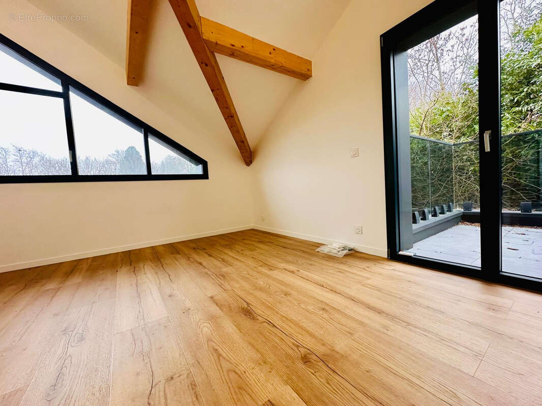 Appartement à NEUVECELLE