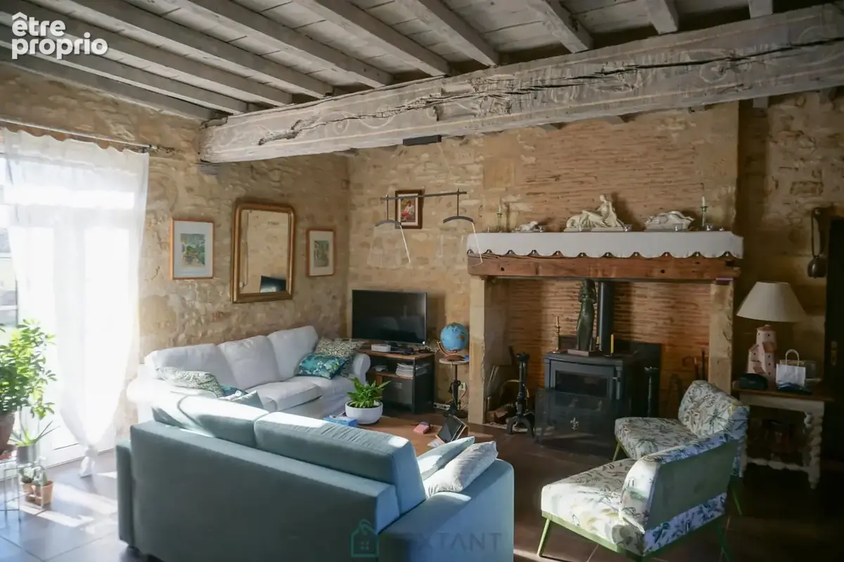 Superbe ensemble immobilier du XIXe siècle situé au coeur de la nature préservée du Périgord vert. - photo 10