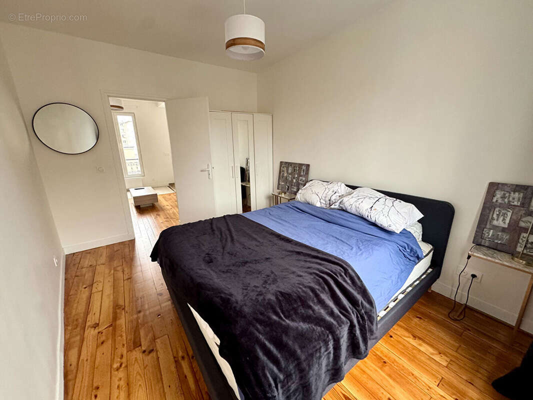 Appartement à CLICHY
