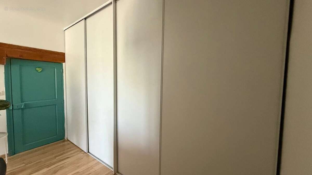 Appartement à OLLAINVILLE