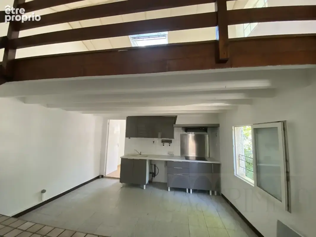 Saint-jean-de-cornies  maison de village de 83 m2 - 3 chambres + grange 60 m² - photo 3