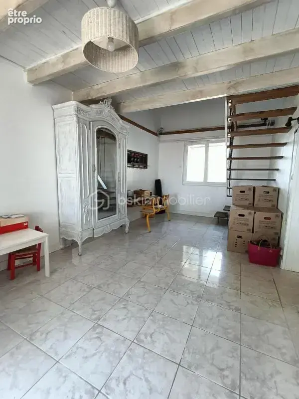 Longère charentaise de 283 m² — Vie de plain-pied et beaux volumes à 7 min de Meschers - photo 11