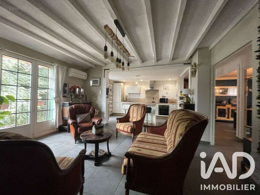 Maison 145 m² à Llauro  - photo 7