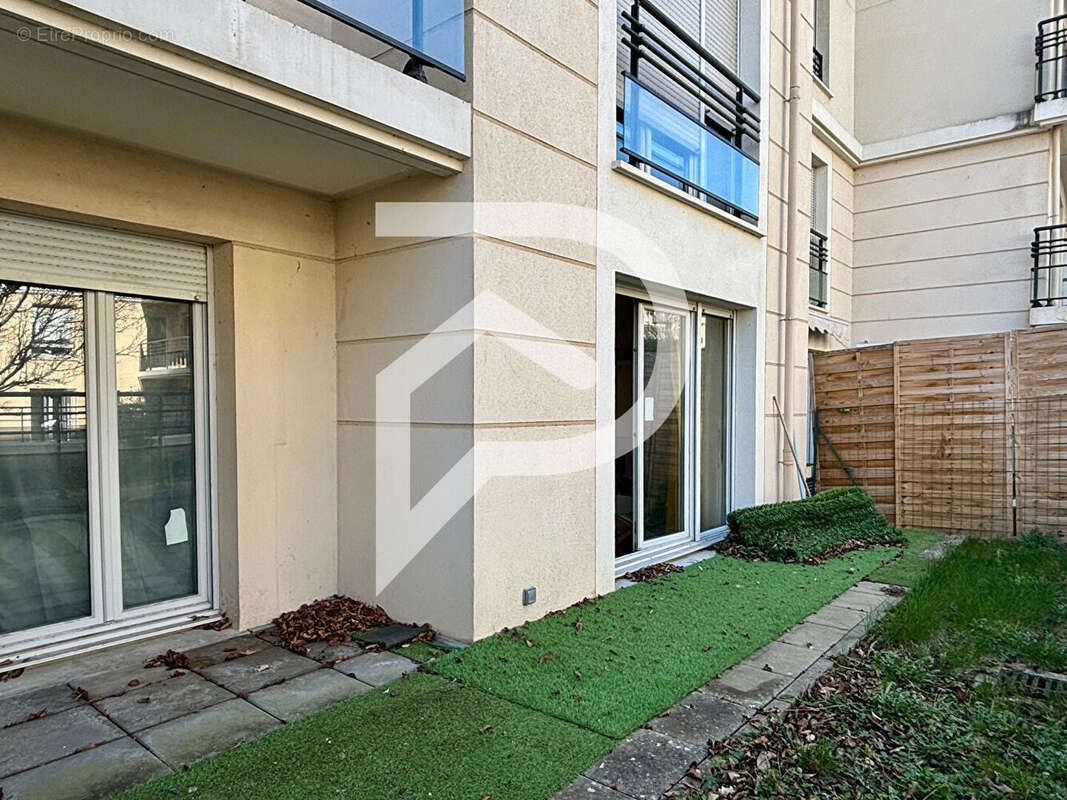 Appartement à CARRIERES-SOUS-POISSY