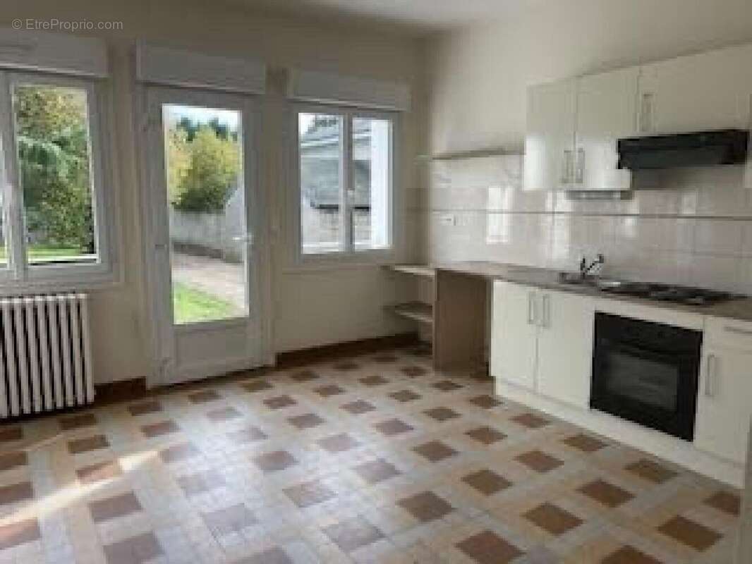 Photo 5 - Maison à CHATELLERAULT