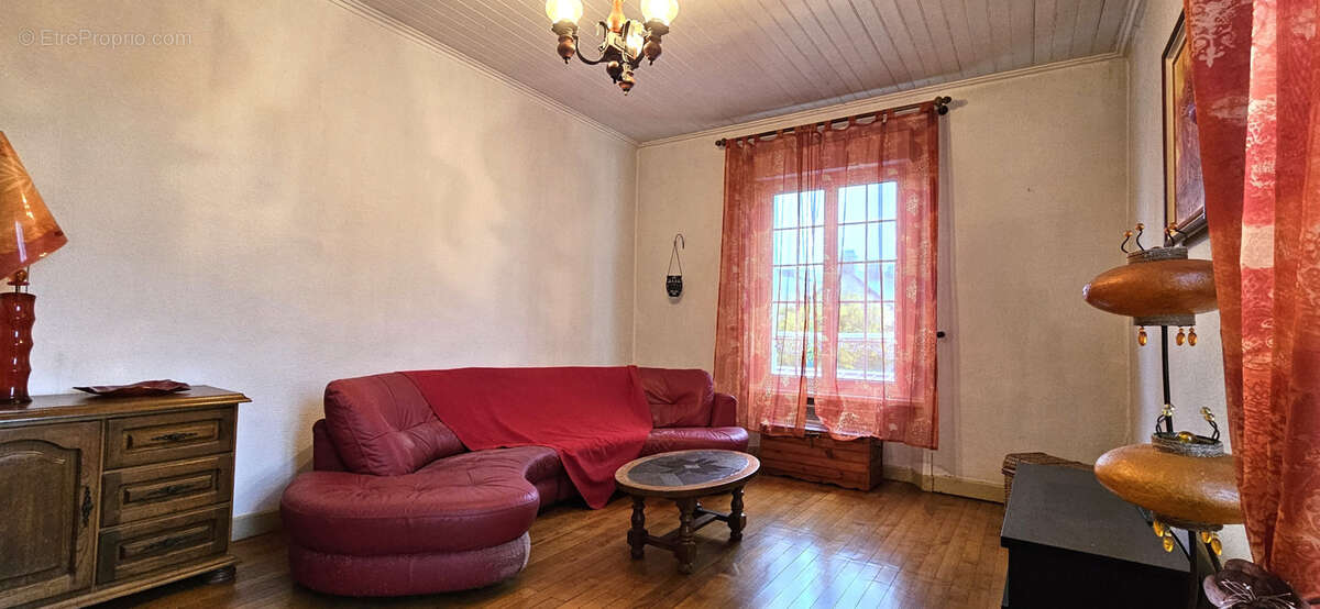 Maison à GRANDCAMP-MAISY